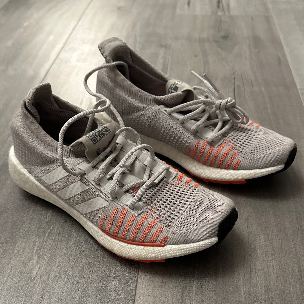 Adidas Sneakers